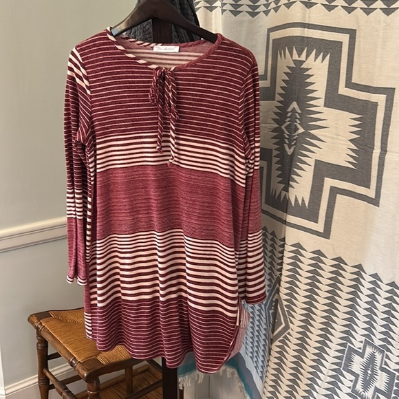Surf Shop Long Sleeve Bell Sleeve Dress NEW size Medium Clay Red Natural Softie - Picture 1 of 8